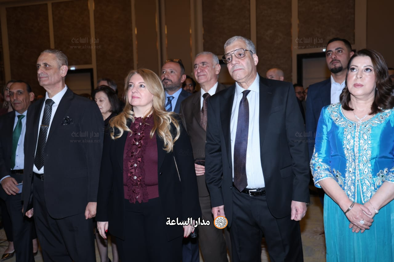 Madar Al-Saa Images 0.27375044328935627