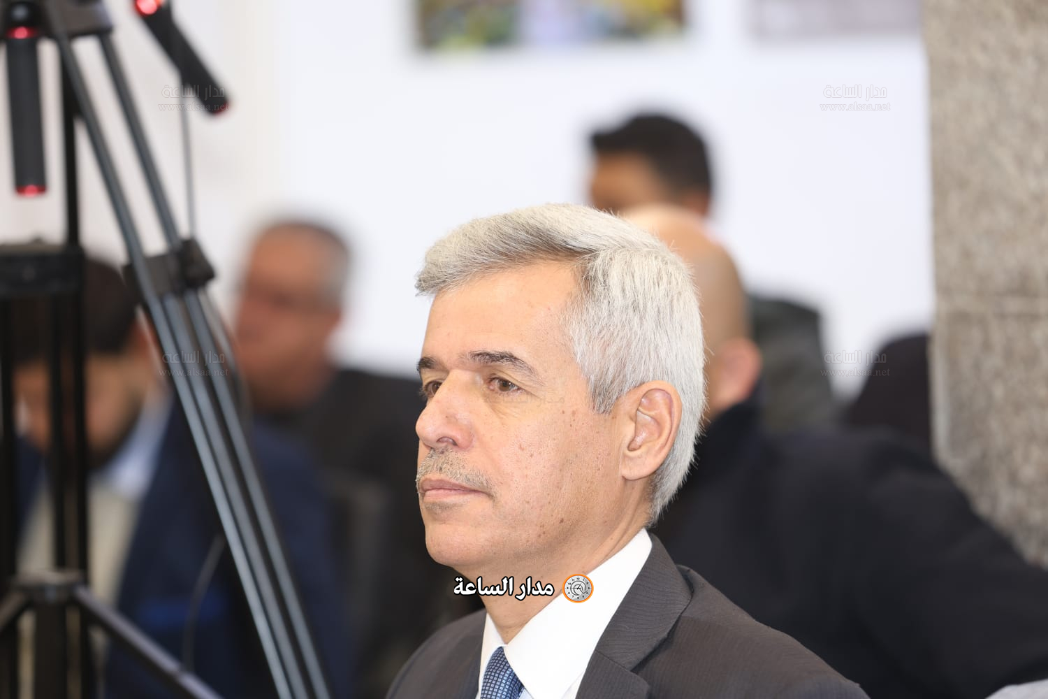 Madar Al-Saa Images 0.6794518769864157