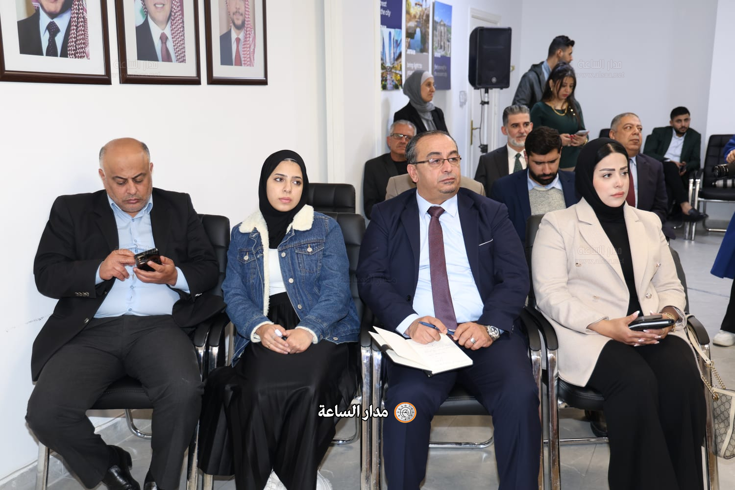 Madar Al-Saa Images 0.34549356914995166