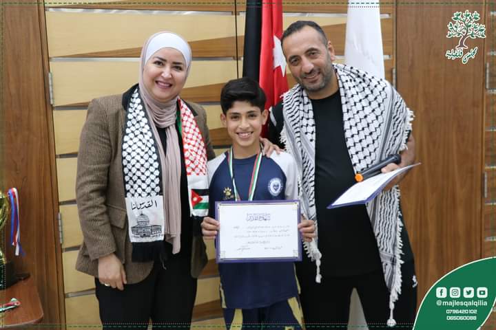 Madar Al-Saa Images 0.7181747650281414