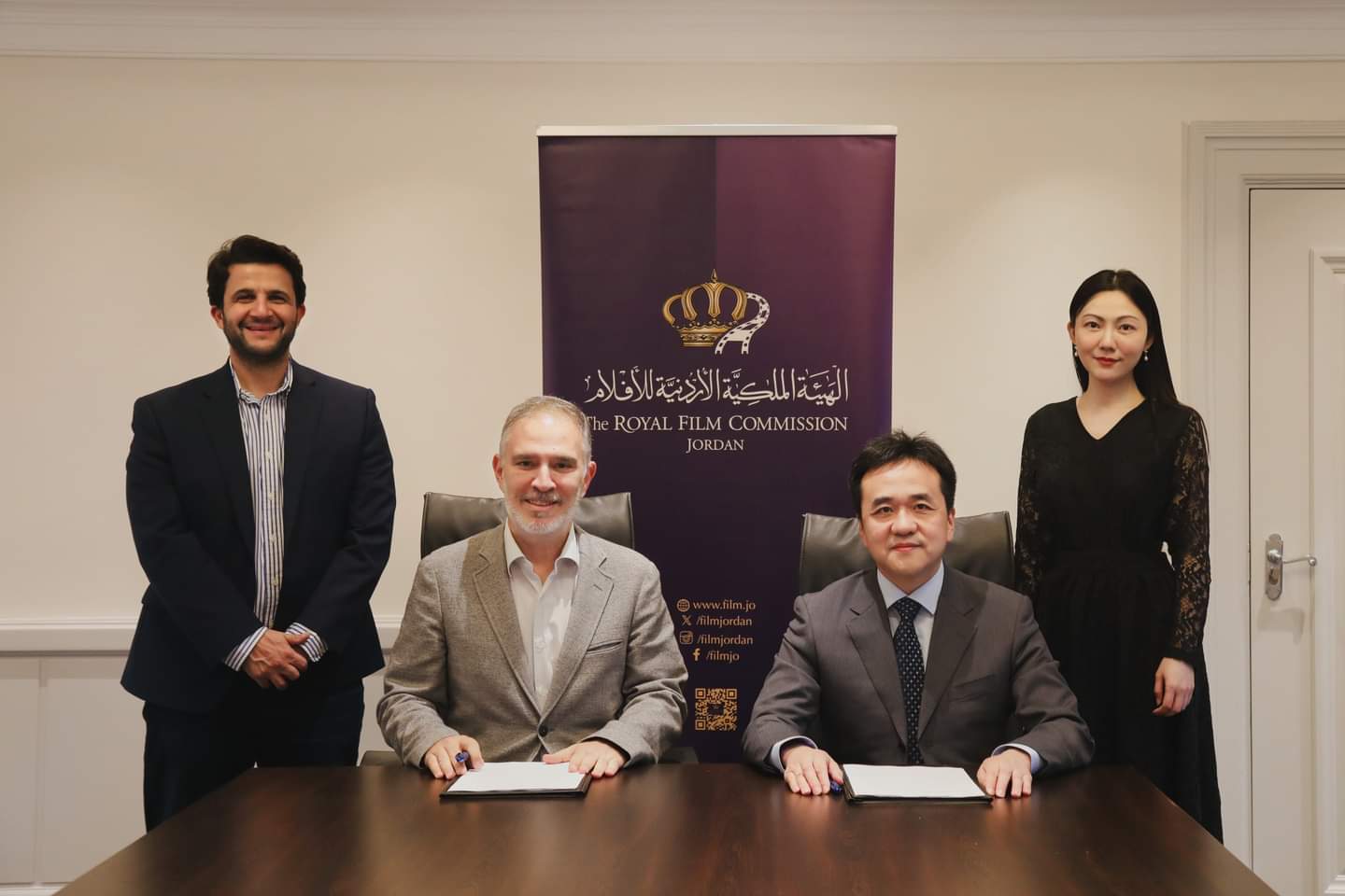 Madar Al-Saa Images 0.1738817362404934