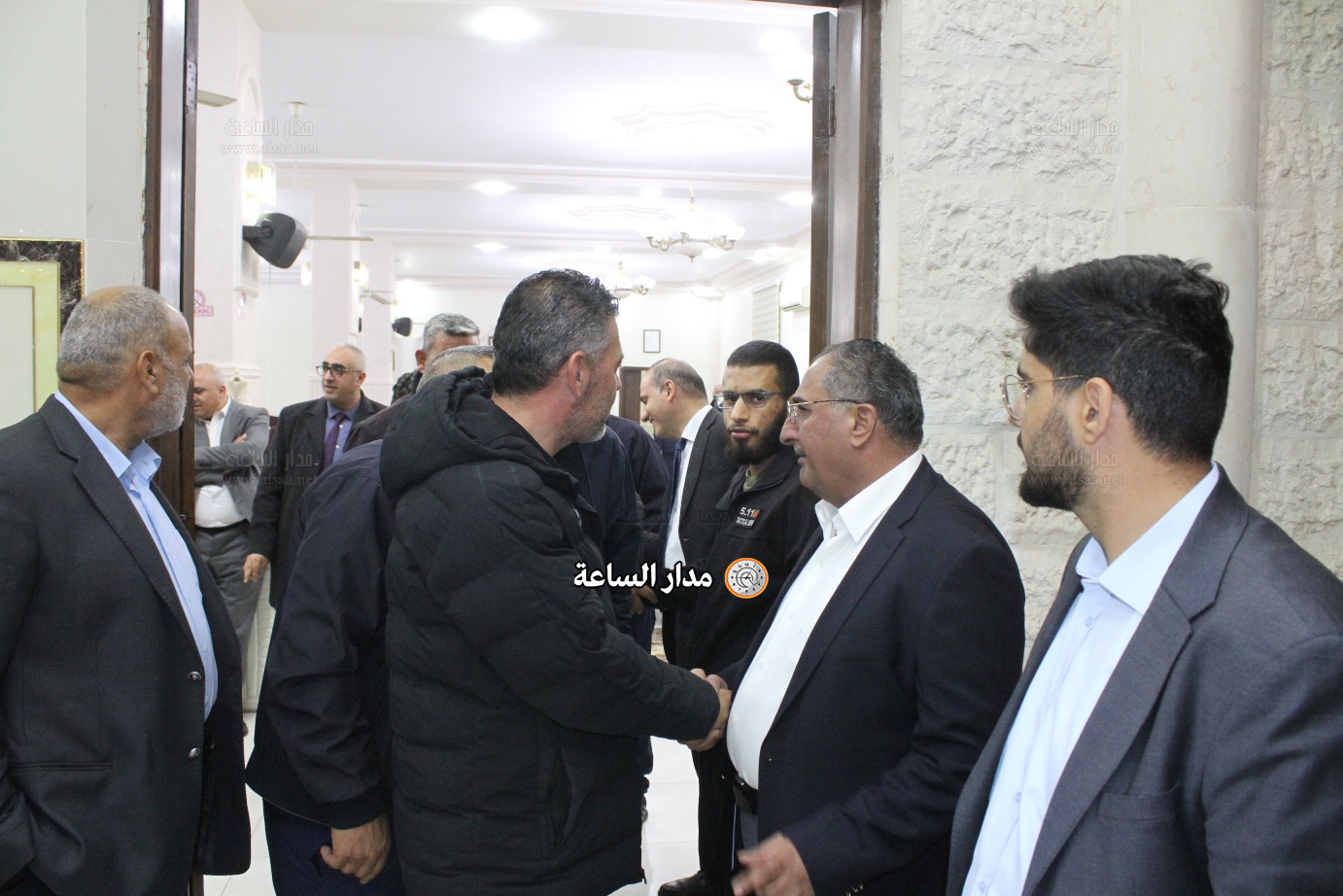 Madar Al-Saa Images 0.046870409676427194