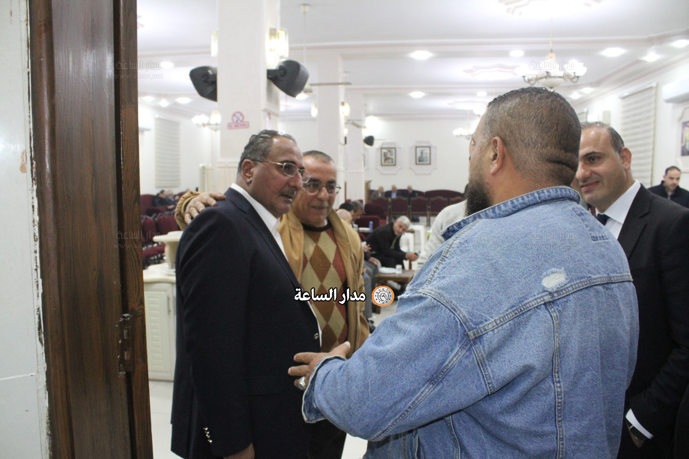 Madar Al-Saa Images 0.3350315243069639