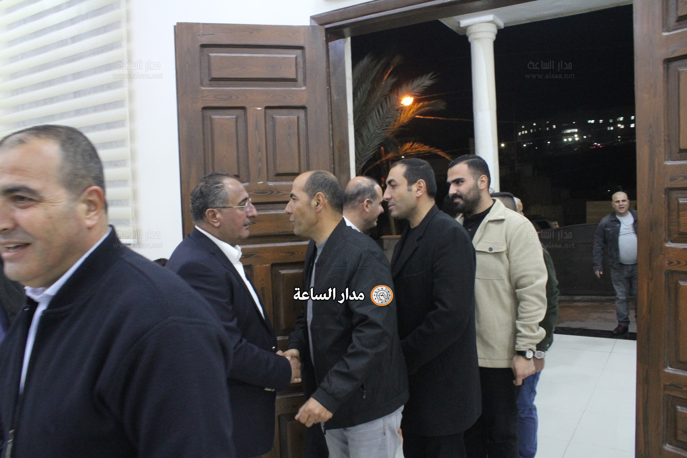 Madar Al-Saa Images 0.5470209644371367