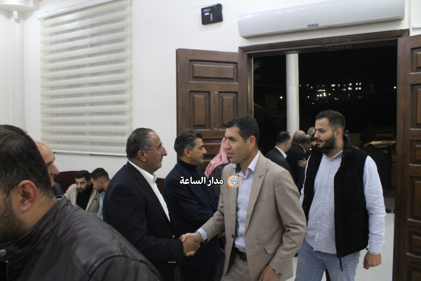 Madar Al-Saa Images 0.7510015162603438