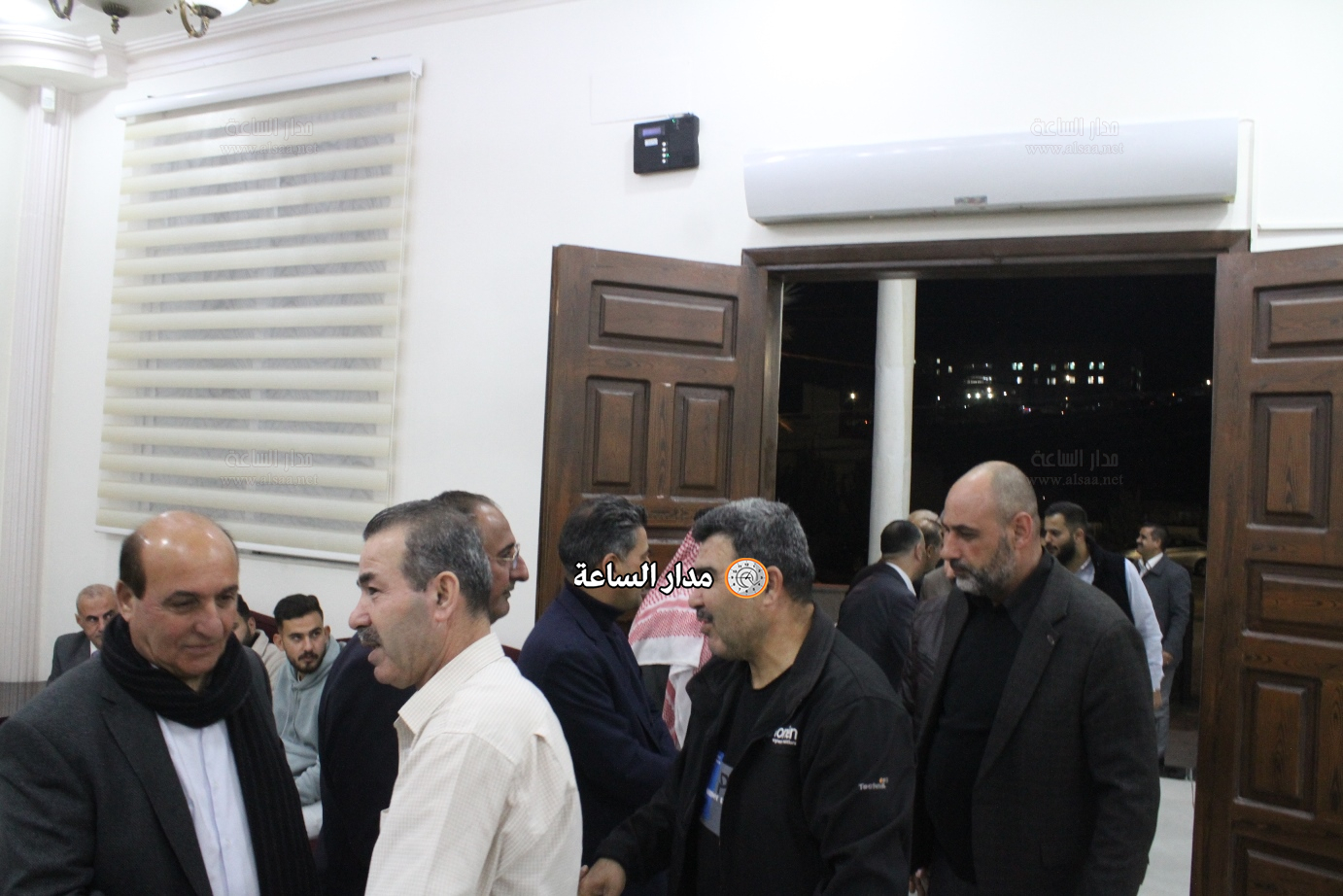 Madar Al-Saa Images 0.9374114758133416