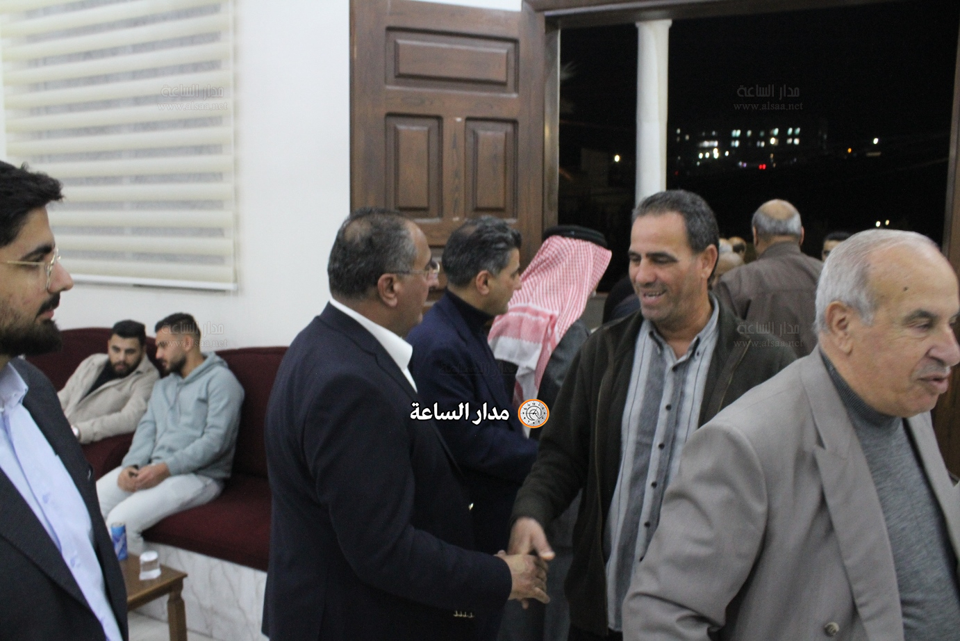 Madar Al-Saa Images 0.07400950518839666