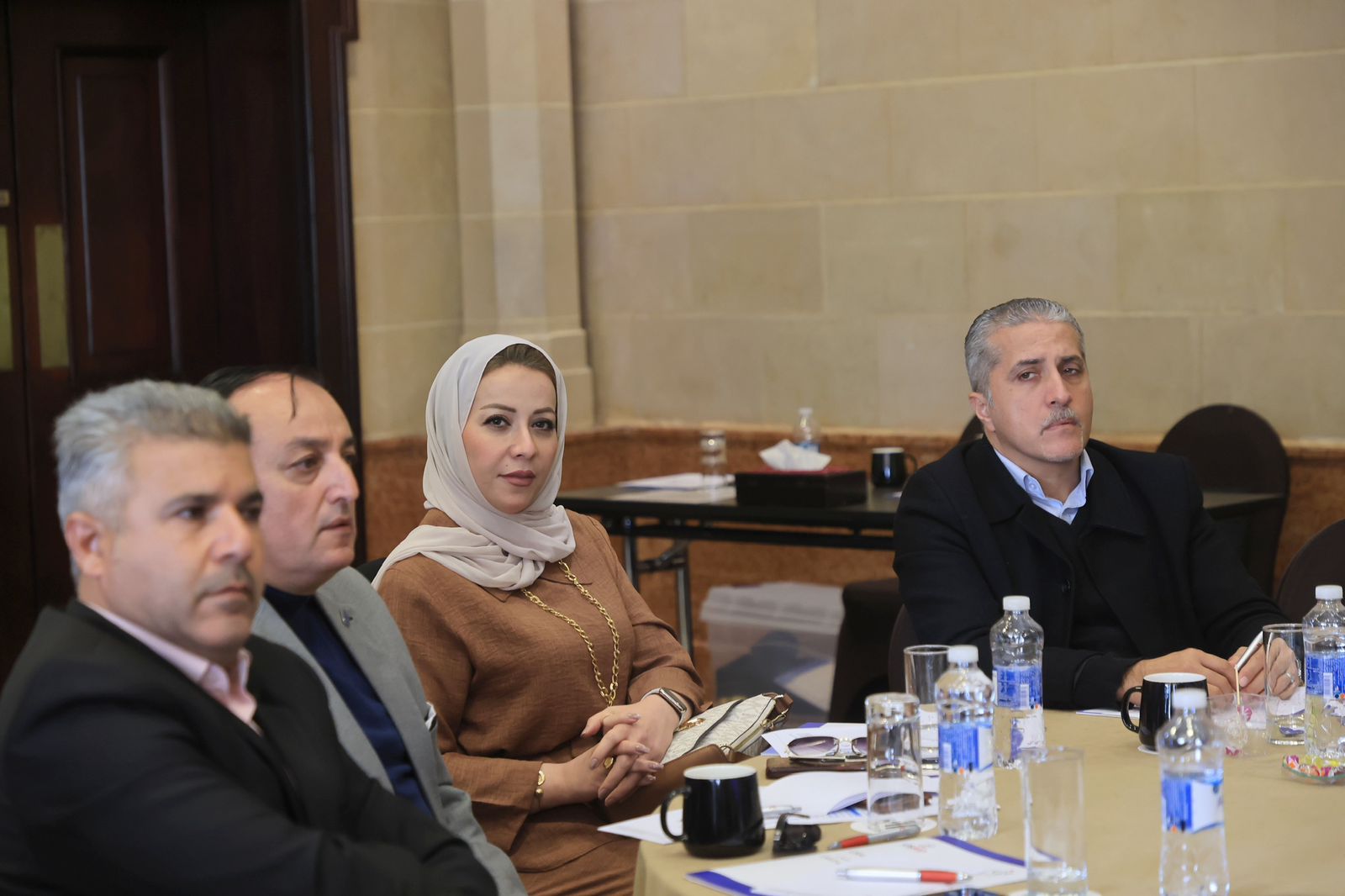 Madar Al-Saa Images 0.8734959538351252