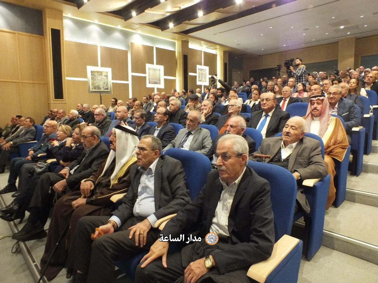 Madar Al-Saa Images 0.03667742595718937