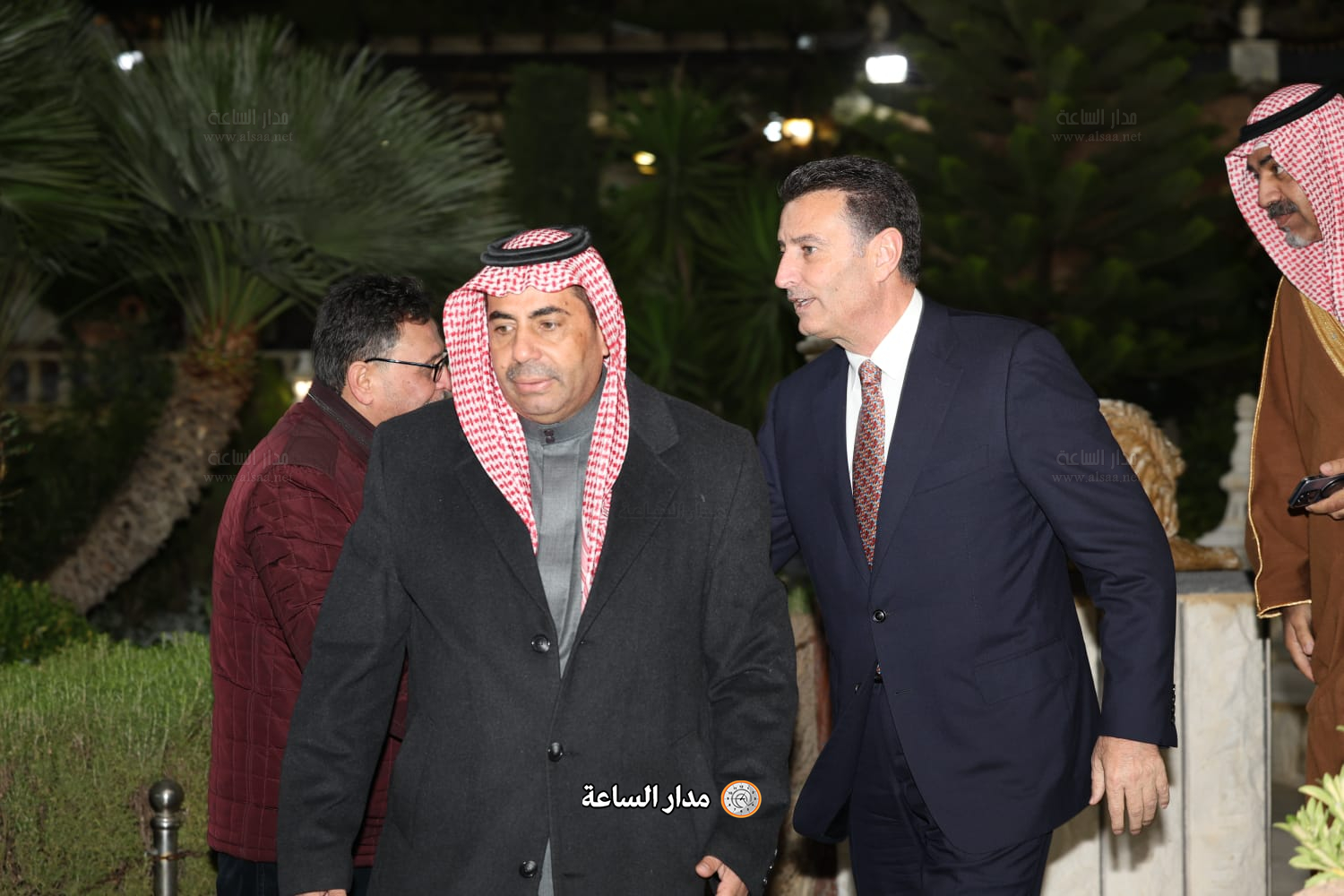 Madar Al-Saa Images 0.6470967116804569