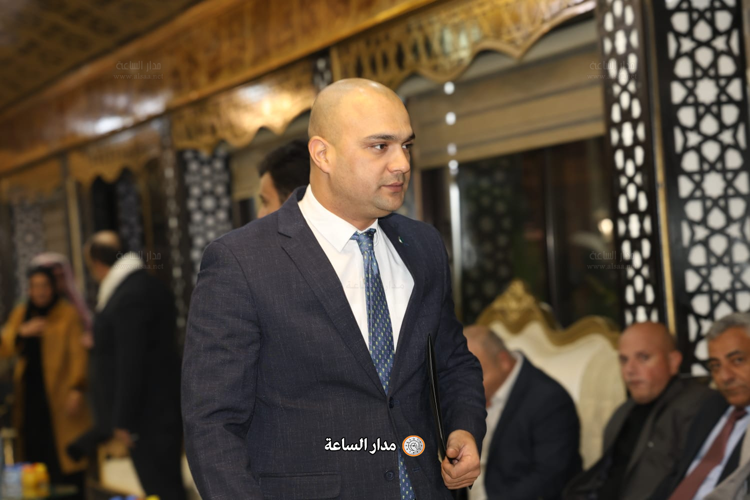 Madar Al-Saa Images 0.6389729559311854