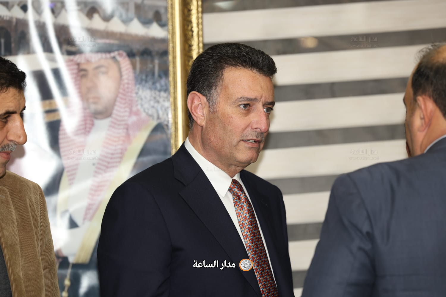 Madar Al-Saa Images 0.4843777439429313