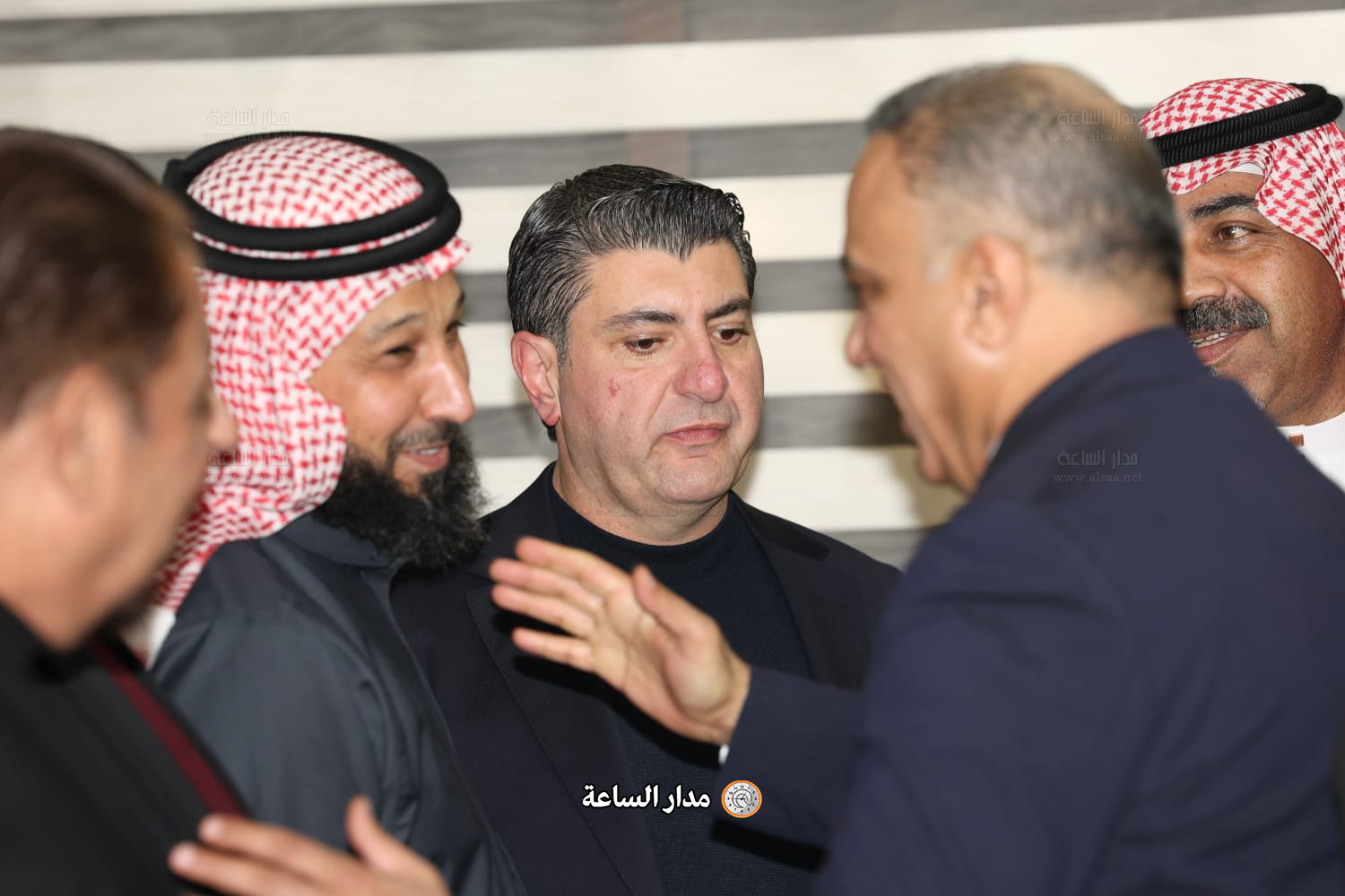 Madar Al-Saa Images 0.3431698504043186