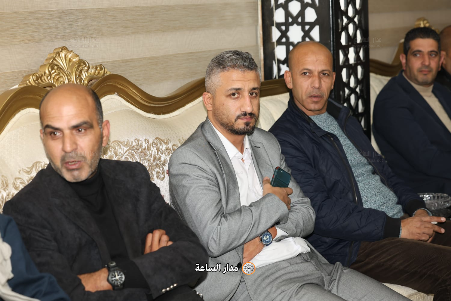 Madar Al-Saa Images 0.04809114010766513