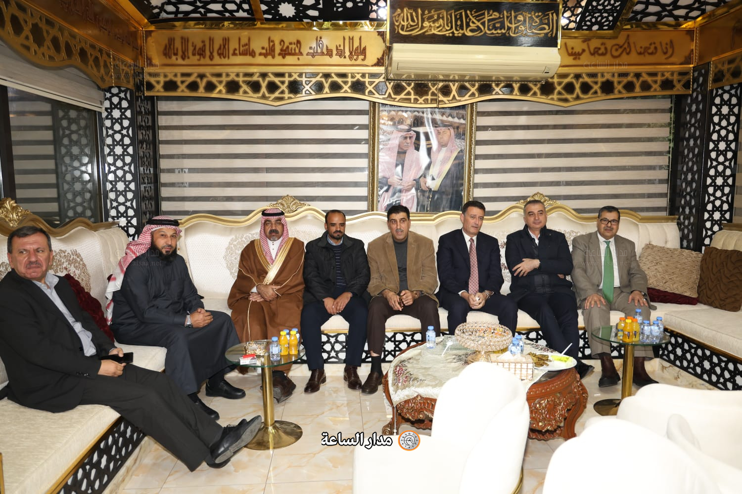 Madar Al-Saa Images 0.8866103096892601