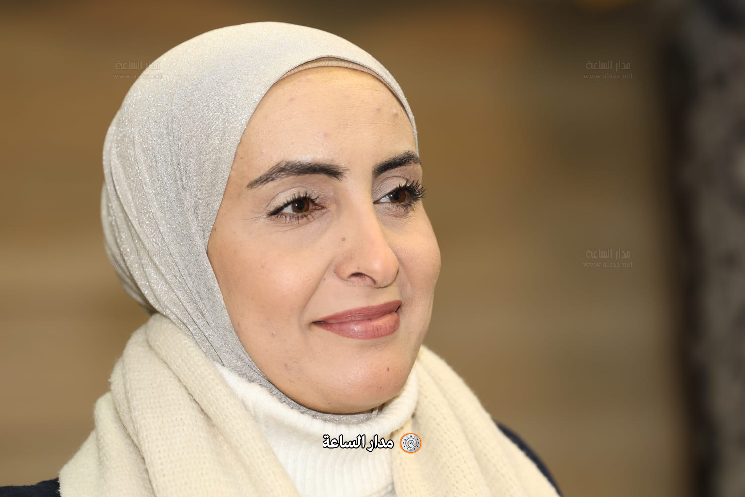 Madar Al-Saa Images 0.9796990027276347