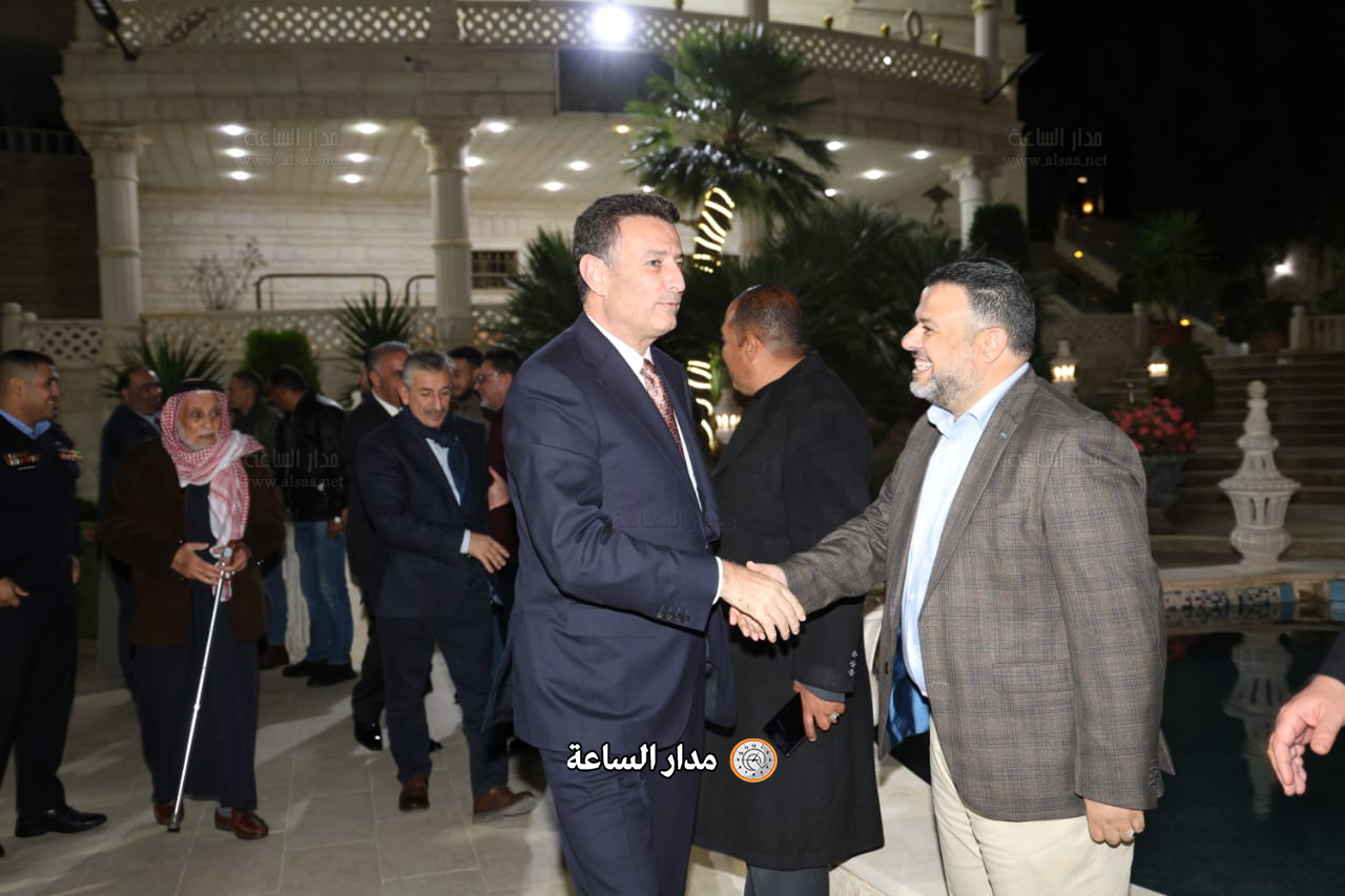 Madar Al-Saa Images 0.08482656638826036