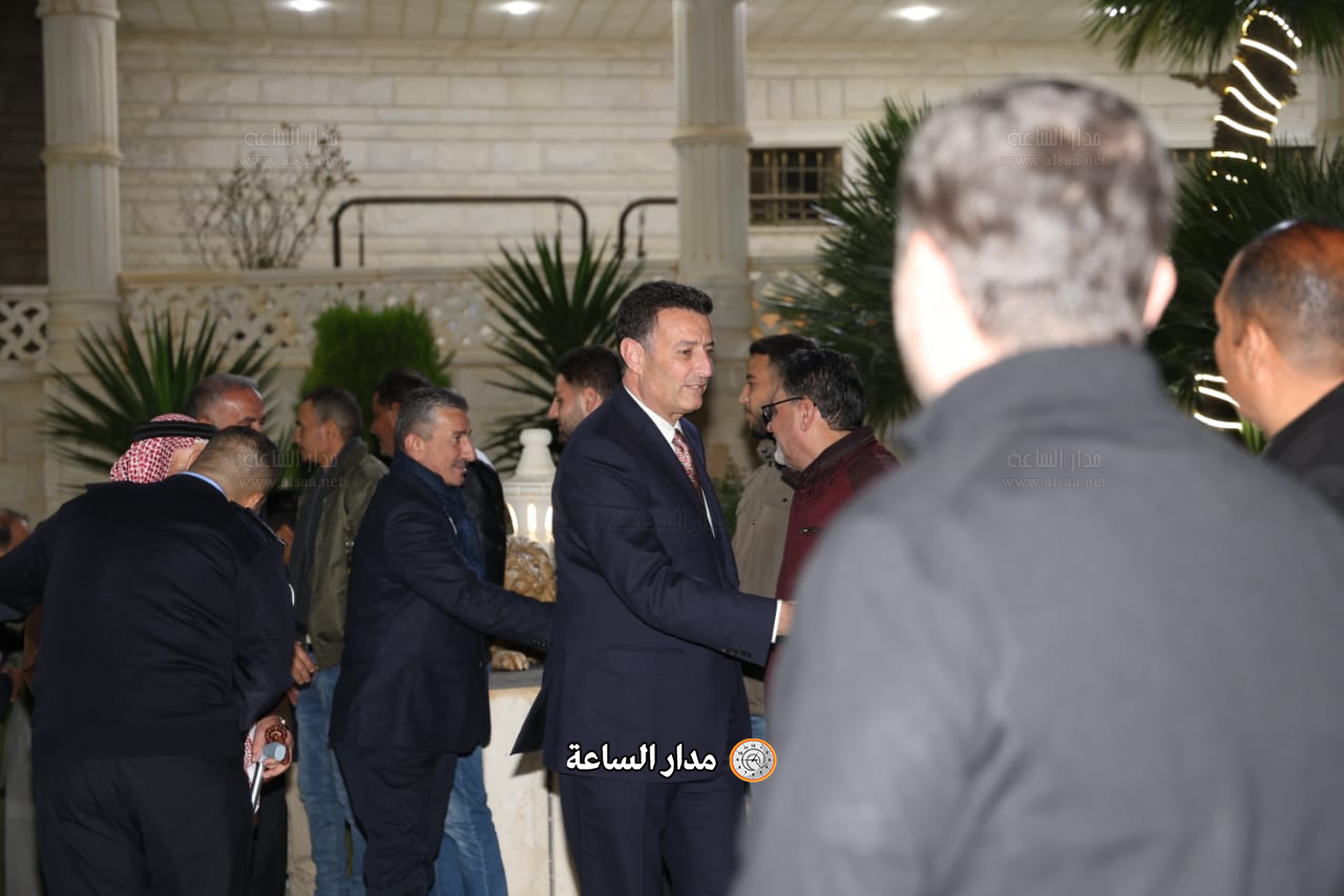 Madar Al-Saa Images 0.10383924317631044