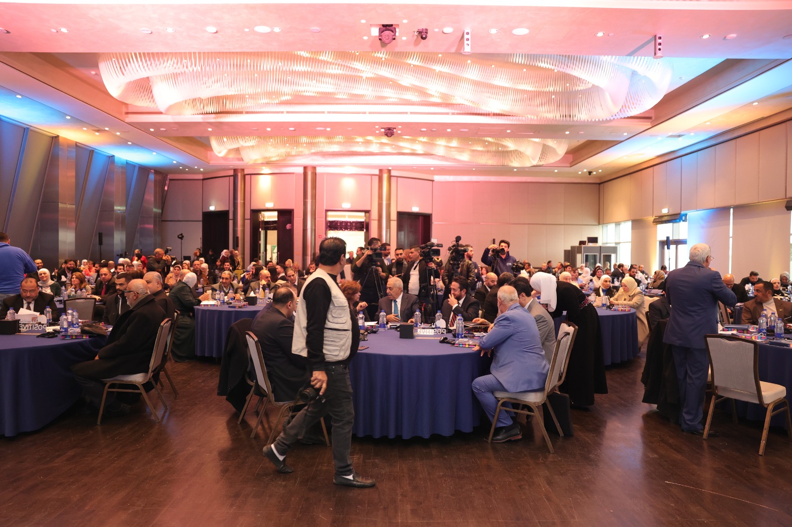 Madar Al-Saa Images 0.8274615143449144