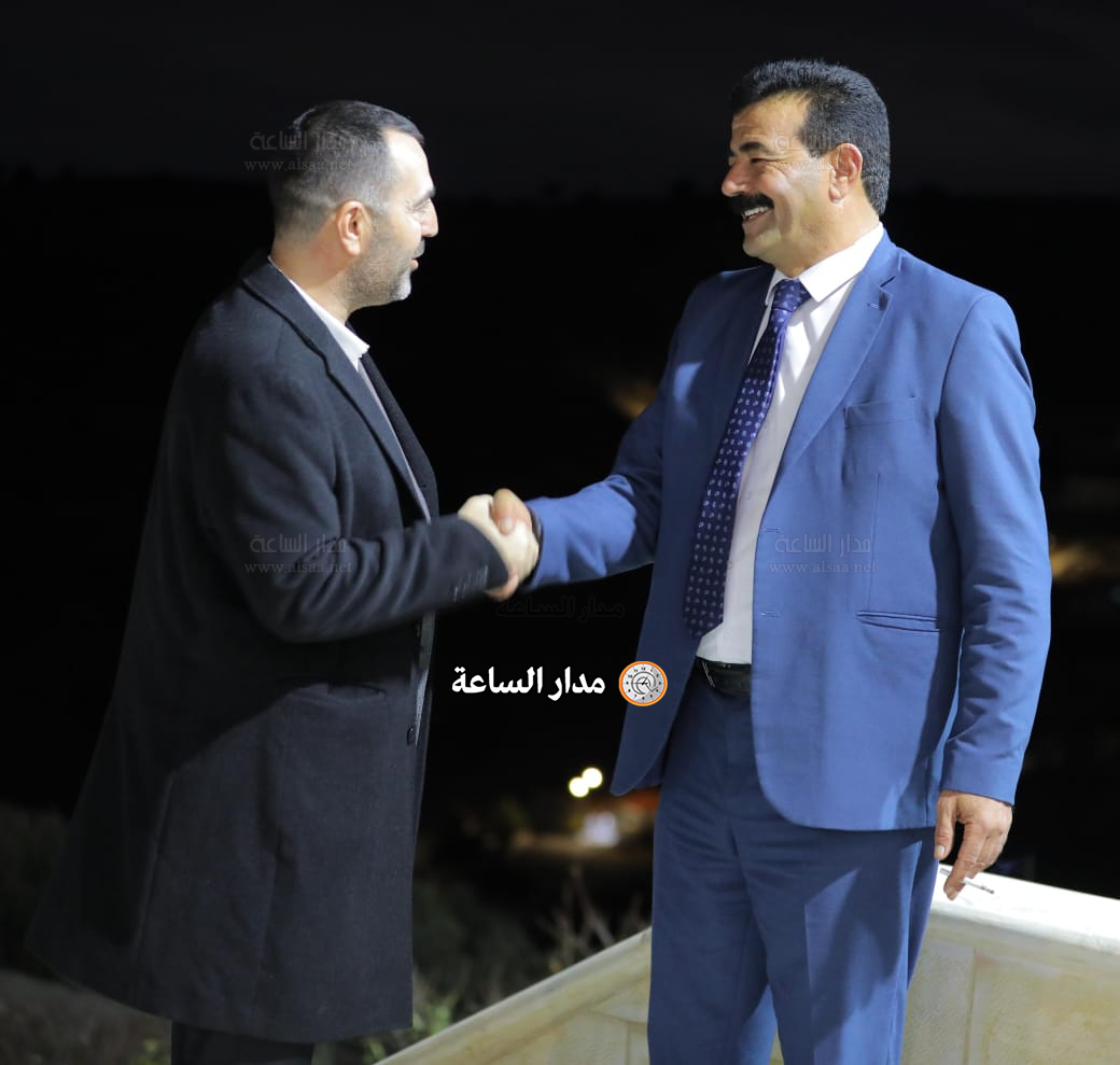 Madar Al-Saa Images 0.42749585095014964