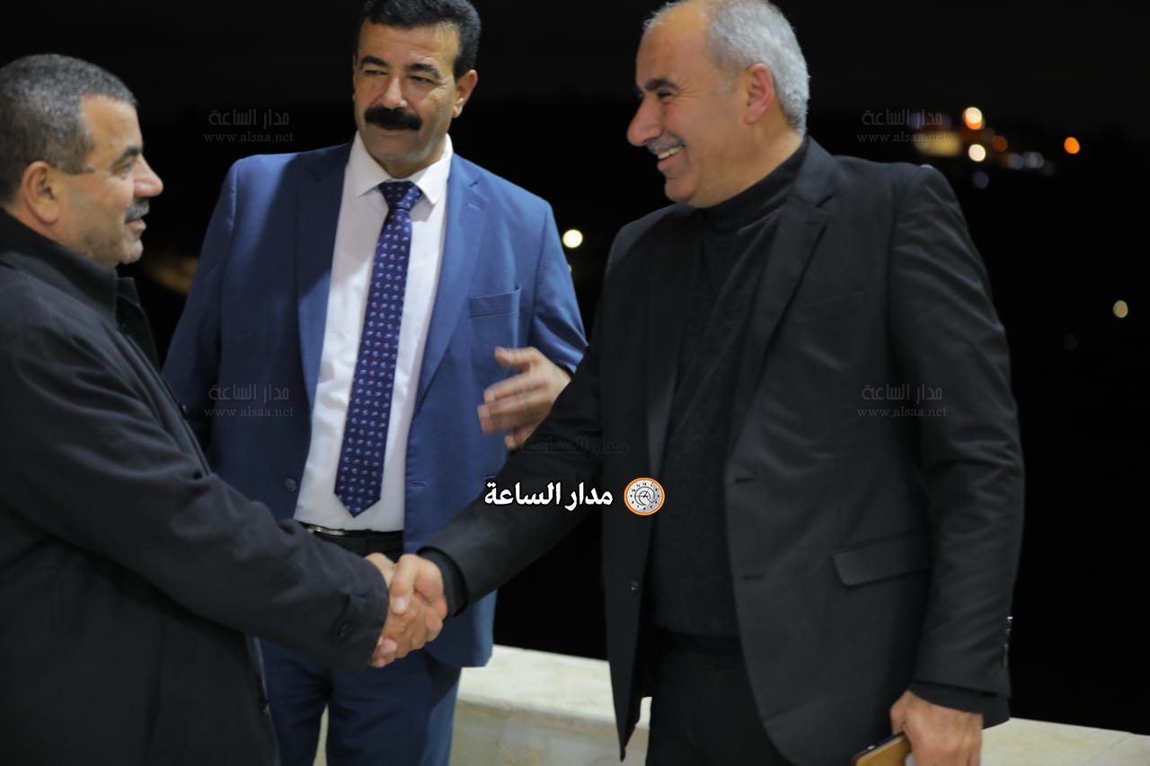 Madar Al-Saa Images 0.15481081974392308