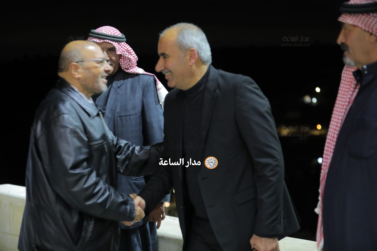 Madar Al-Saa Images 0.8287897965733977