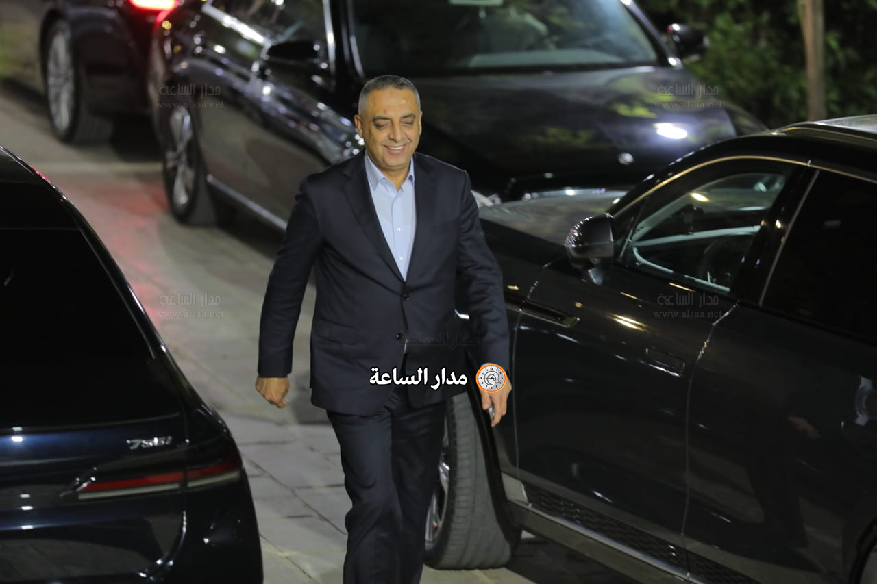 Madar Al-Saa Images 0.19448617937346624