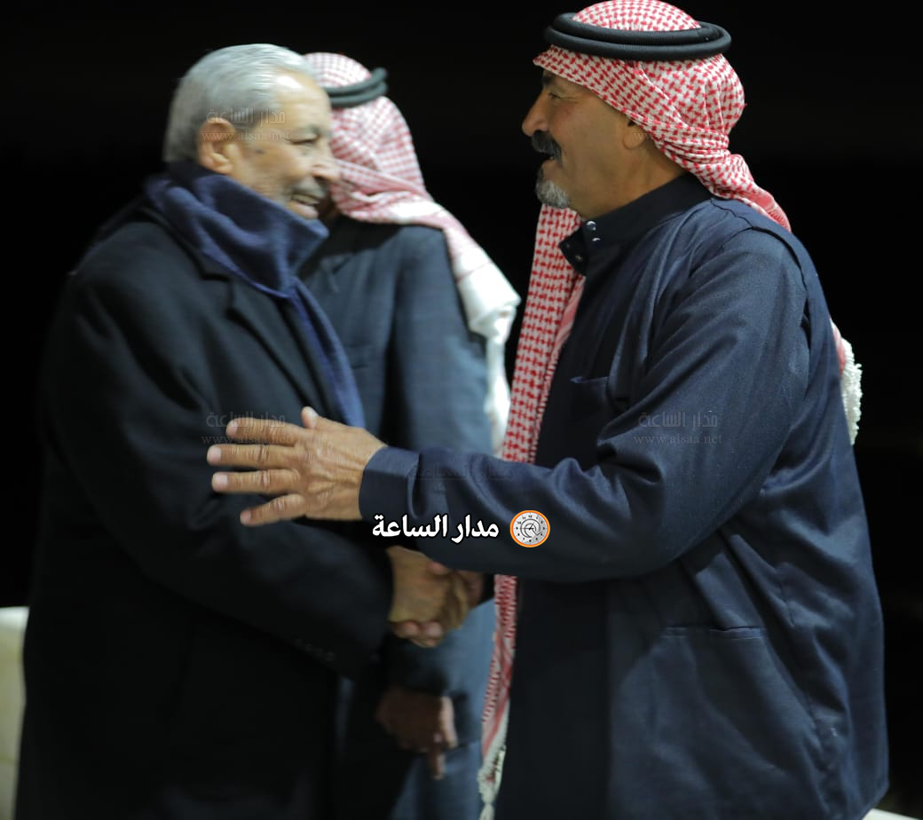 Madar Al-Saa Images 0.8709780789984105