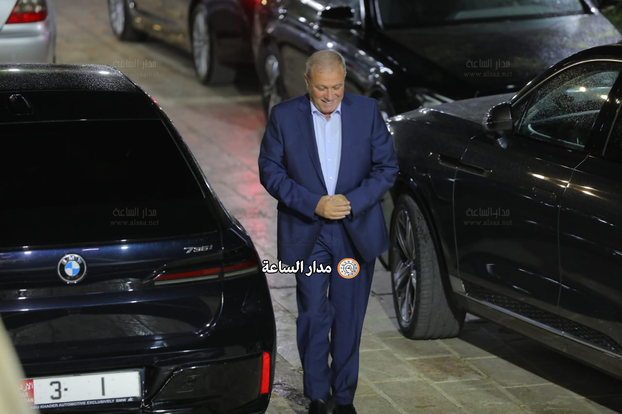 Madar Al-Saa Images 0.3545338086519869