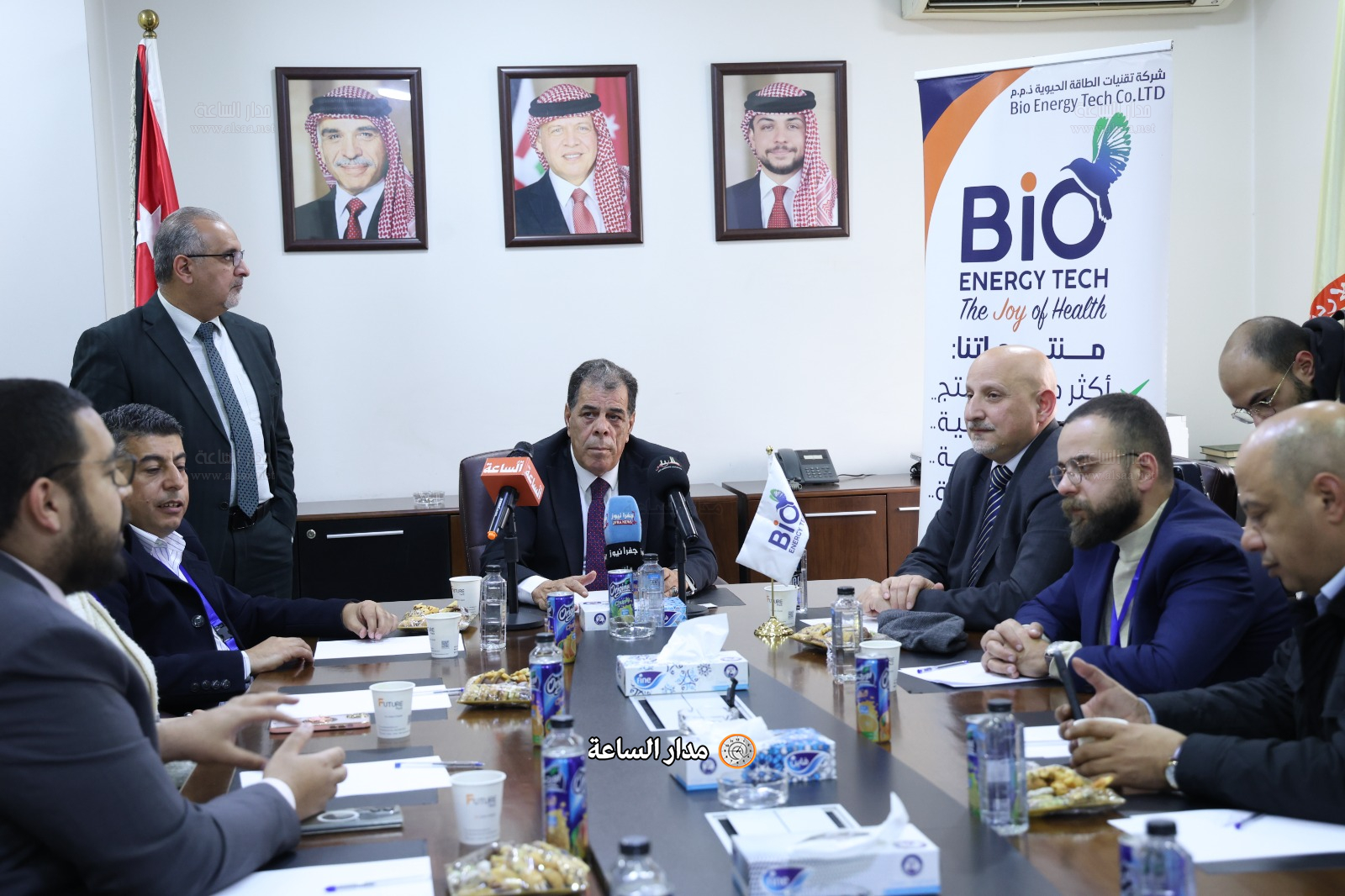 Madar Al-Saa Images 0.7482472073923179