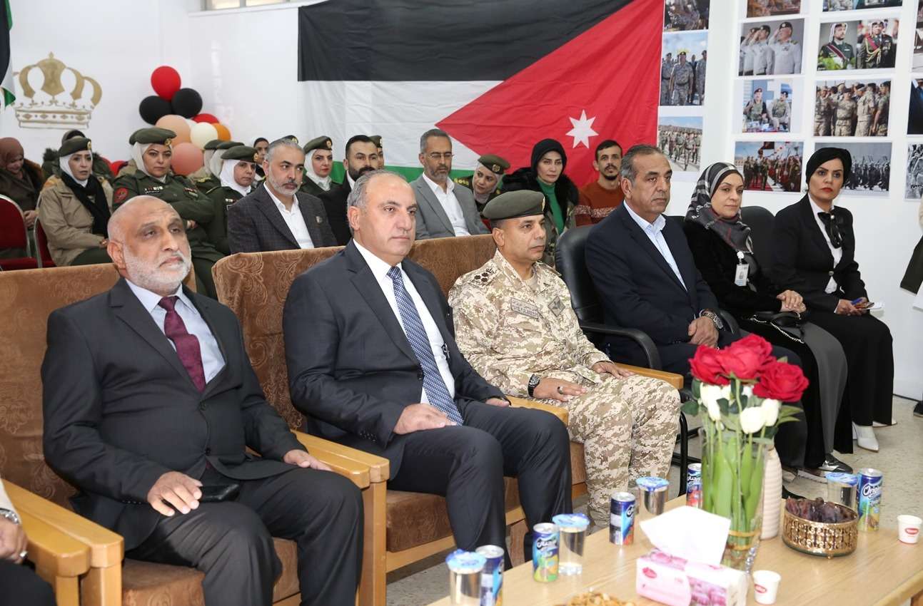 Madar Al-Saa Images 0.9238258886742781