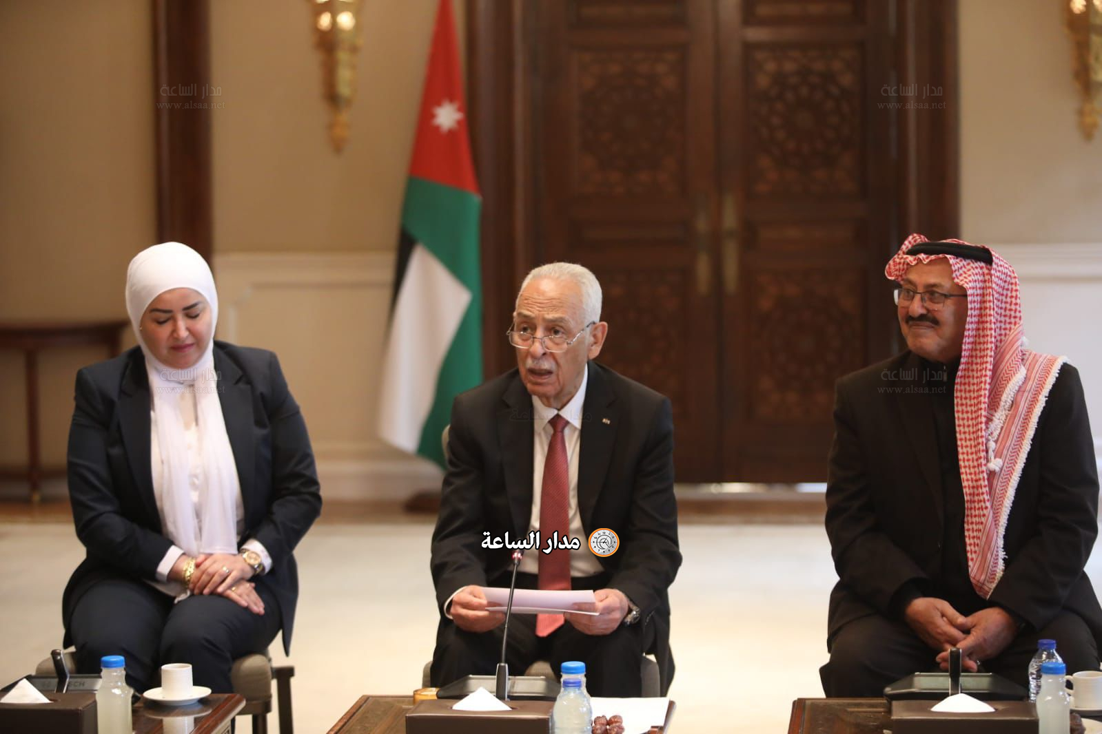 Madar Al-Saa Images 0.6092766421215894