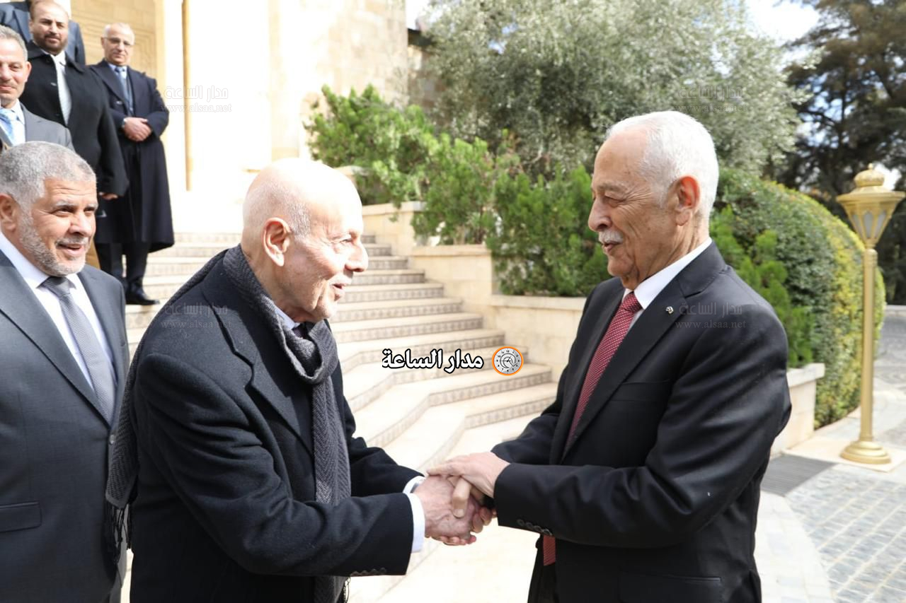 Madar Al-Saa Images 0.3377281186057841