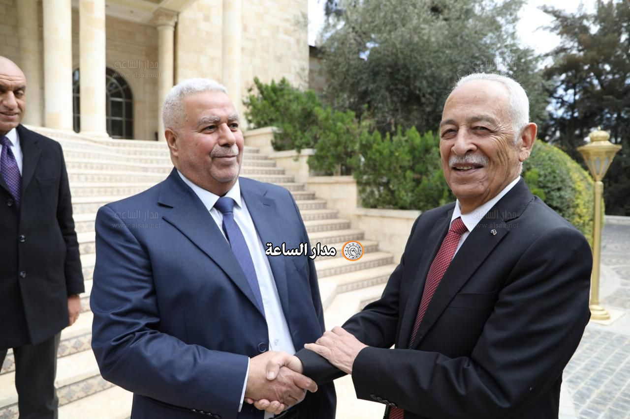 Madar Al-Saa Images 0.28974387072936625