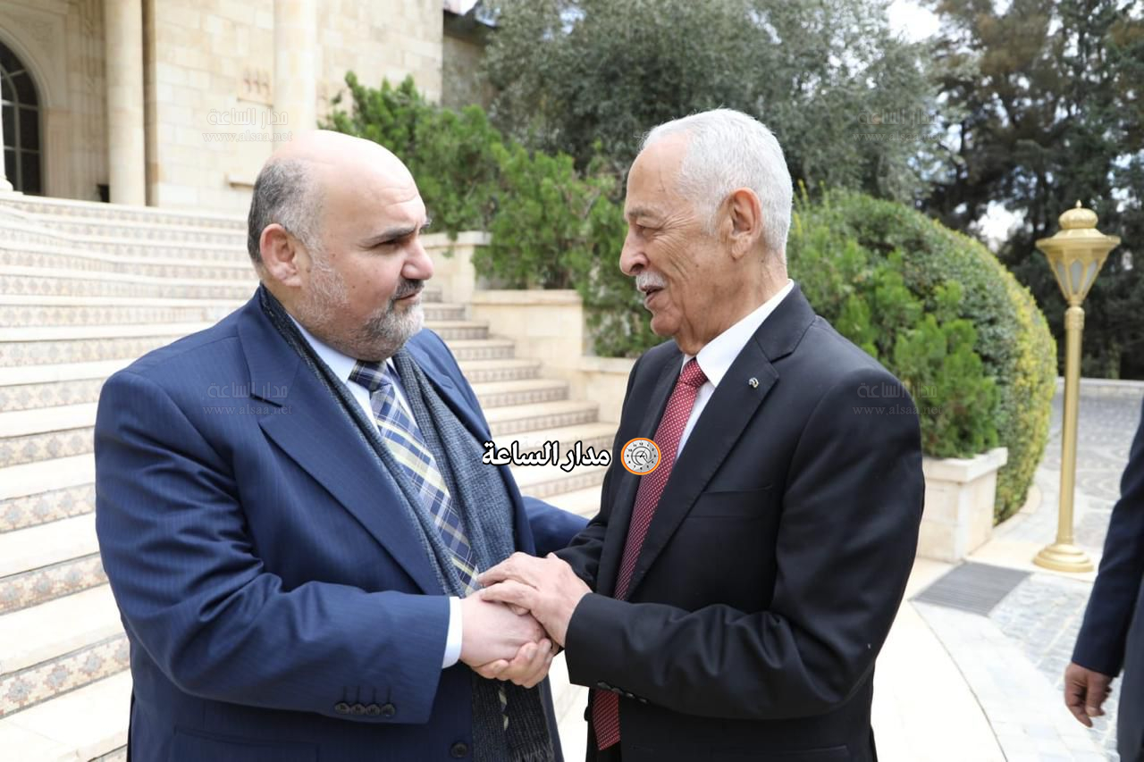 Madar Al-Saa Images 0.959778286041922