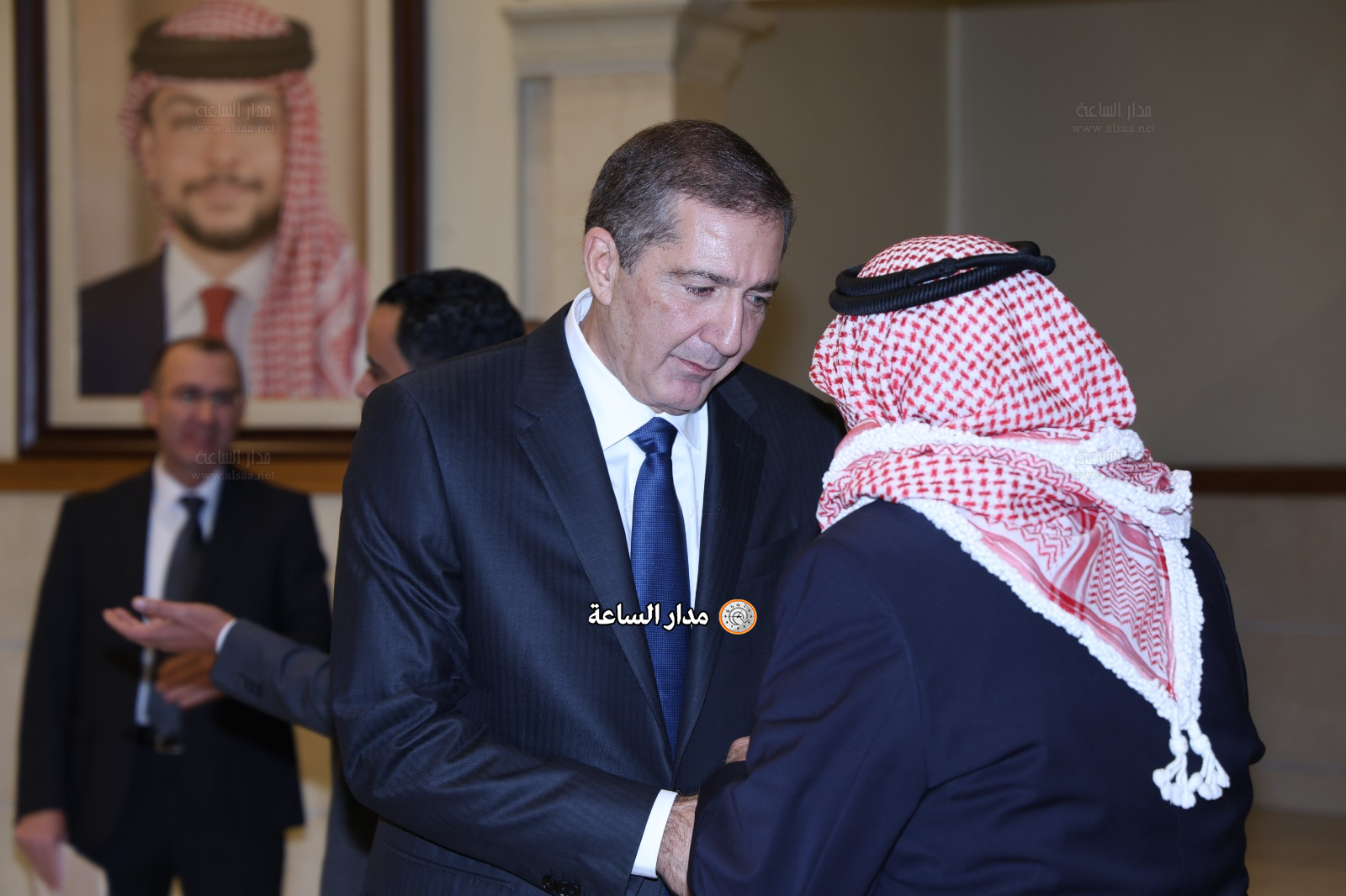 Madar Al-Saa Images 0.5190138803668194