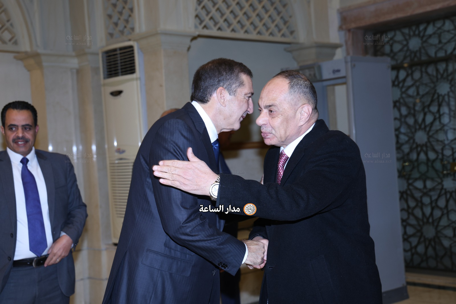 Madar Al-Saa Images 0.2710369223205251