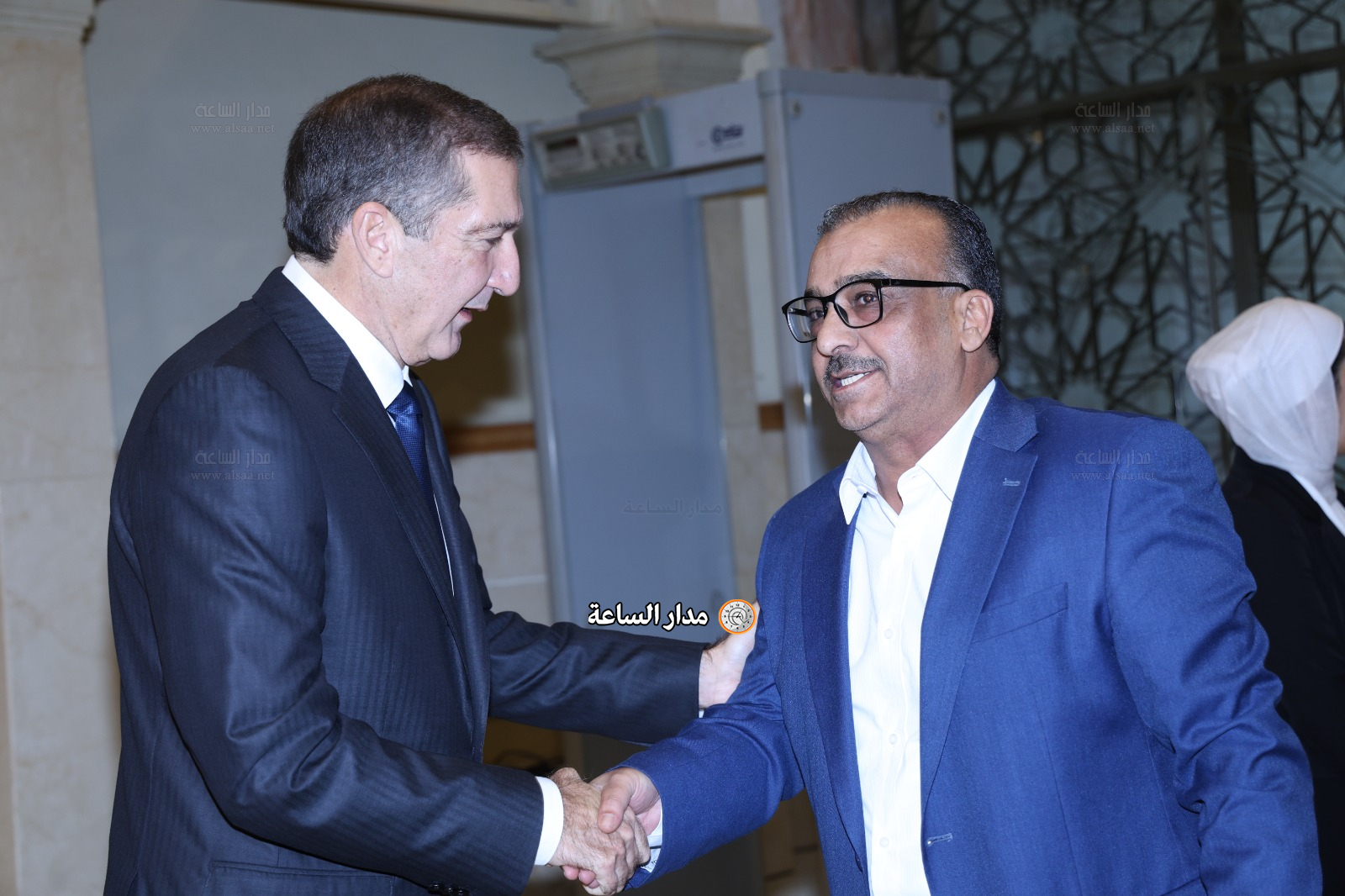 Madar Al-Saa Images 0.7116177976967968