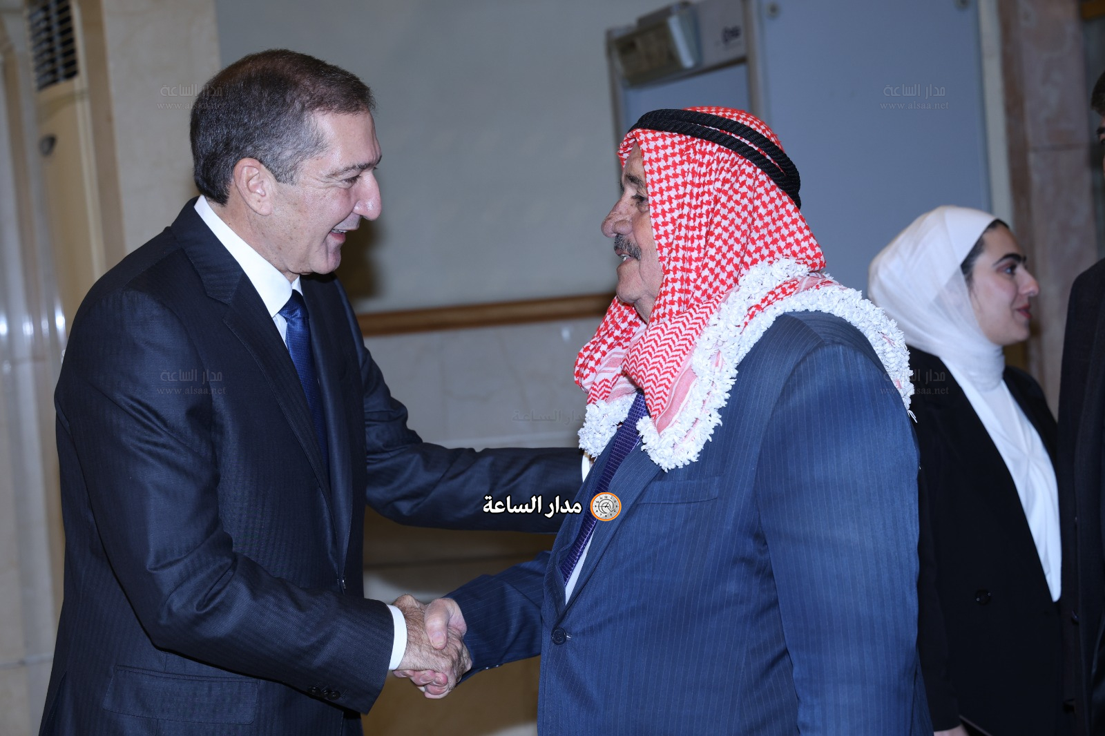 Madar Al-Saa Images 0.421239583681871