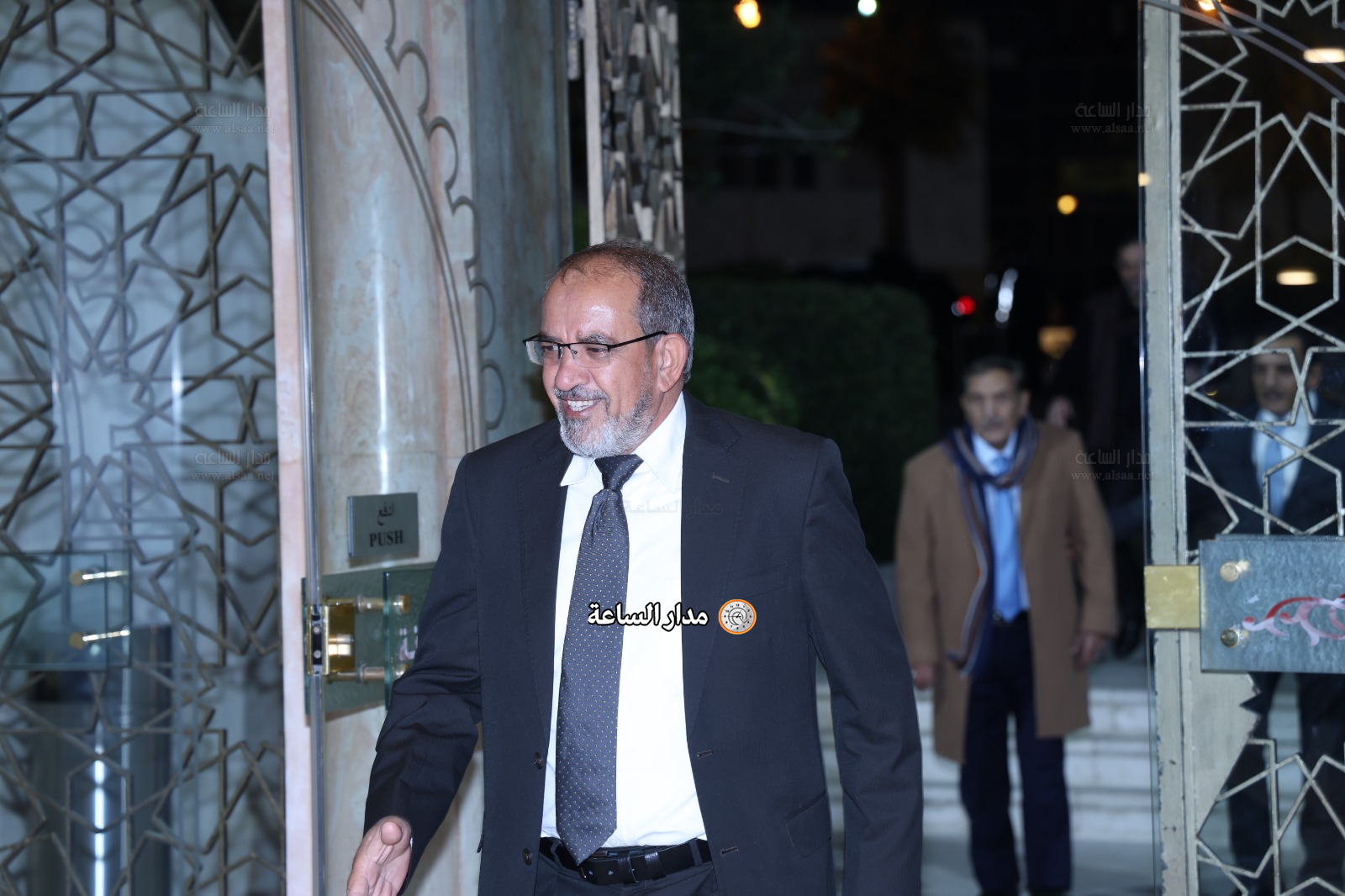 Madar Al-Saa Images 0.009353018797773505