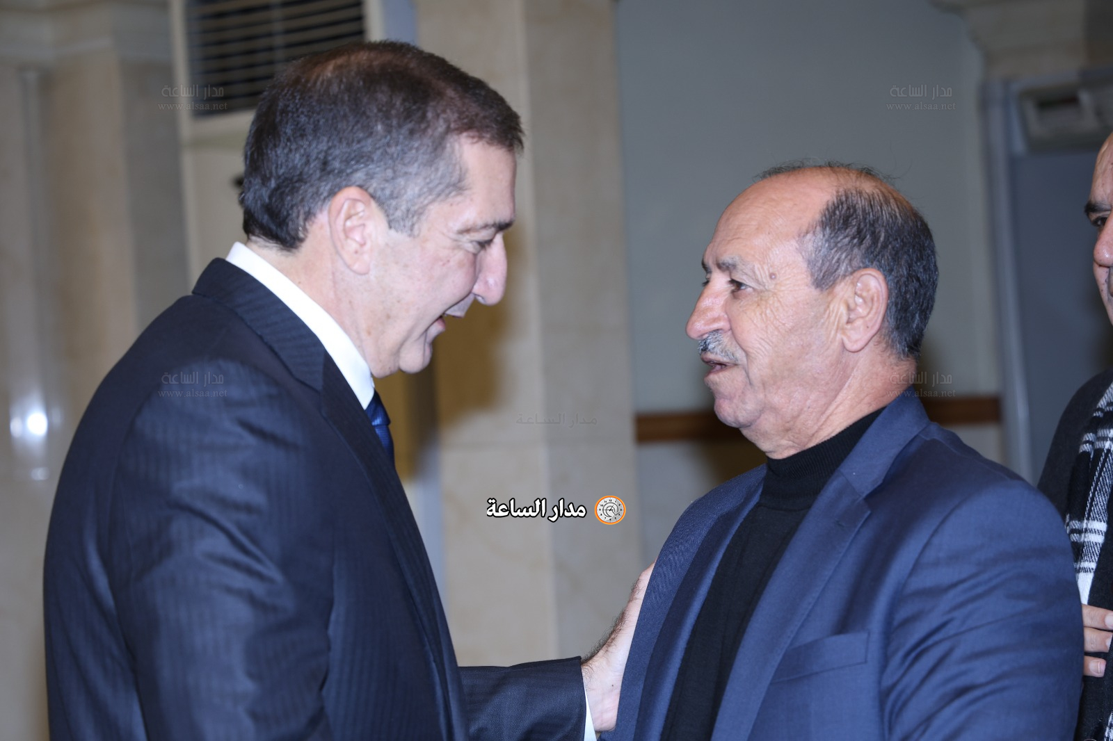 Madar Al-Saa Images 0.45296166857276265