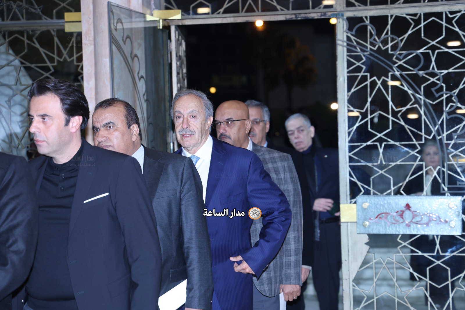 Madar Al-Saa Images 0.7174541485681487