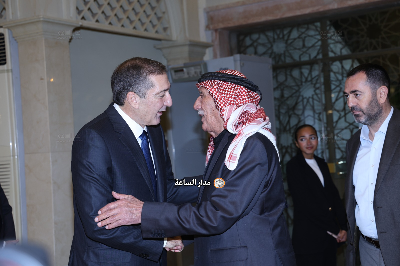 Madar Al-Saa Images 0.8559127750139448