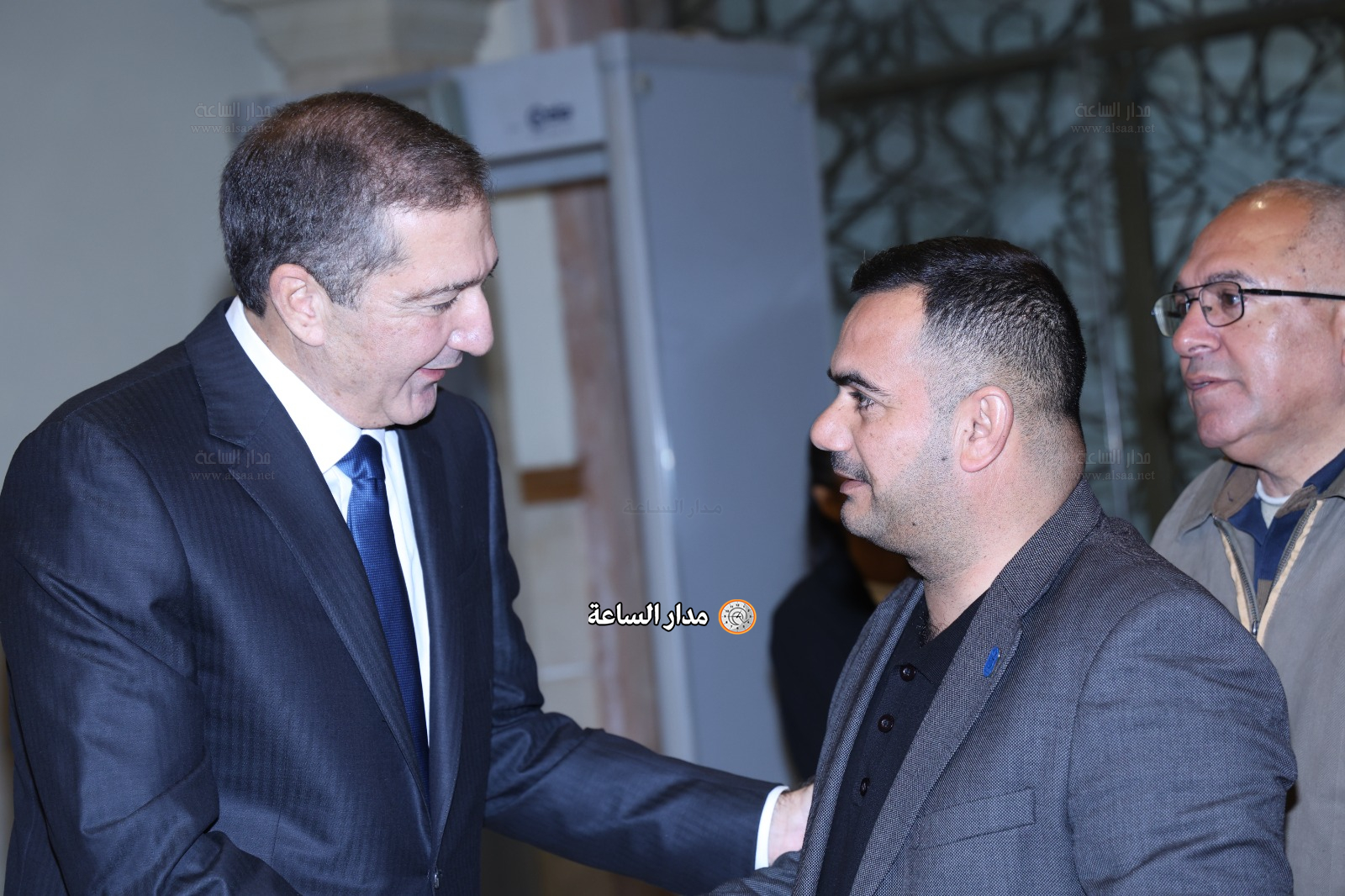 Madar Al-Saa Images 0.4818605434203449