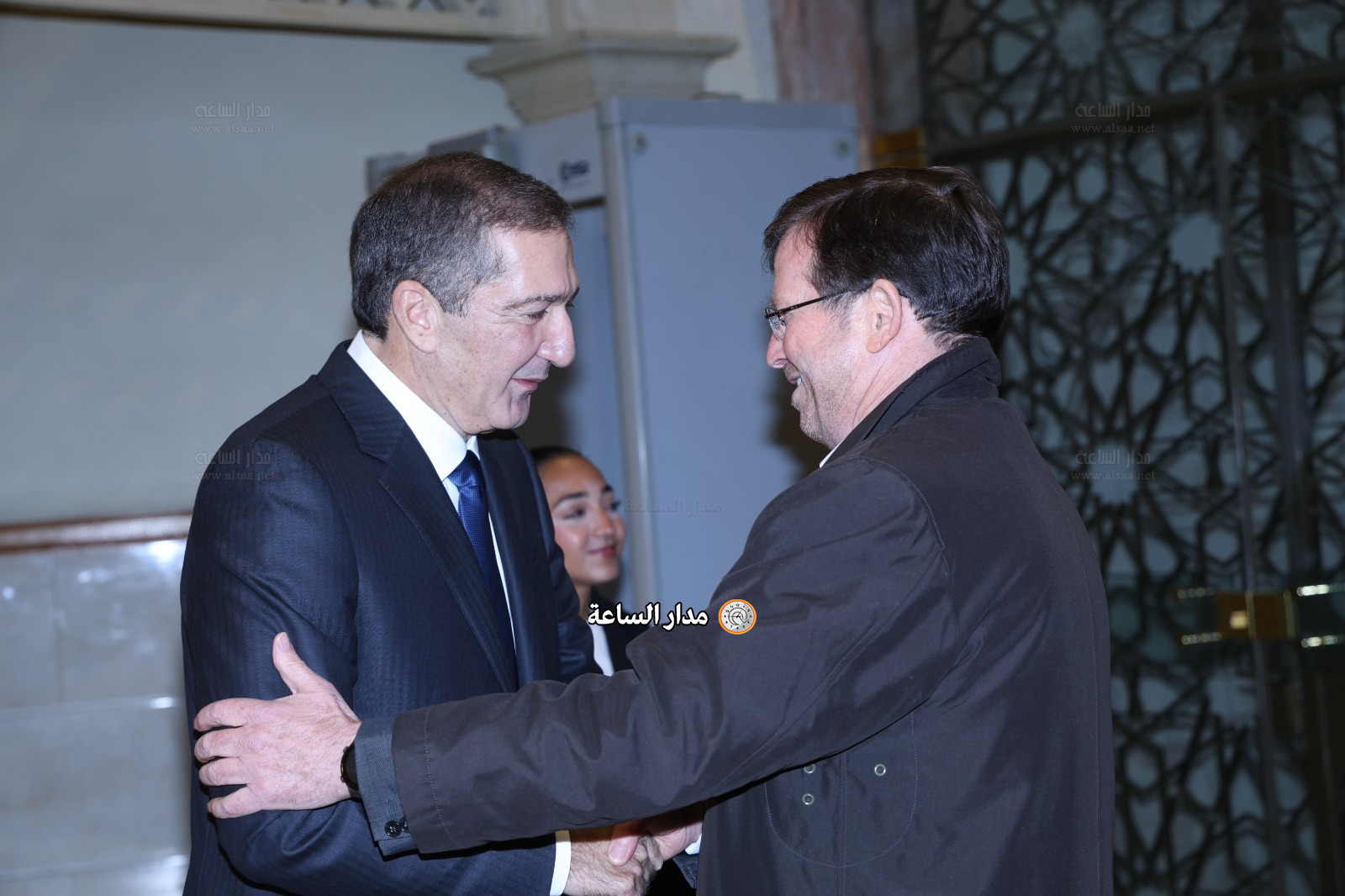 Madar Al-Saa Images 0.5379191634141616