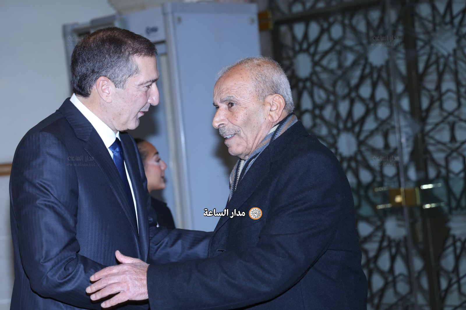 Madar Al-Saa Images 0.9567554026080696