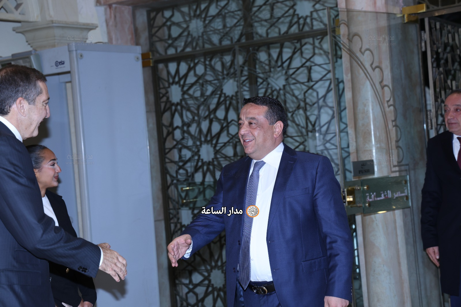 Madar Al-Saa Images 0.9996915033402787