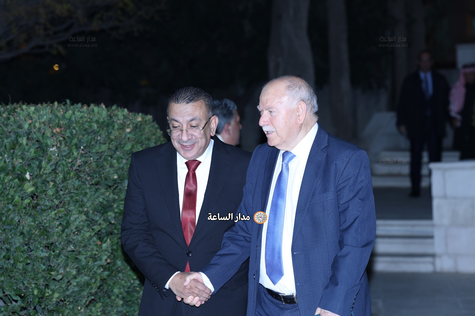 Madar Al-Saa Images 0.6180889156404896