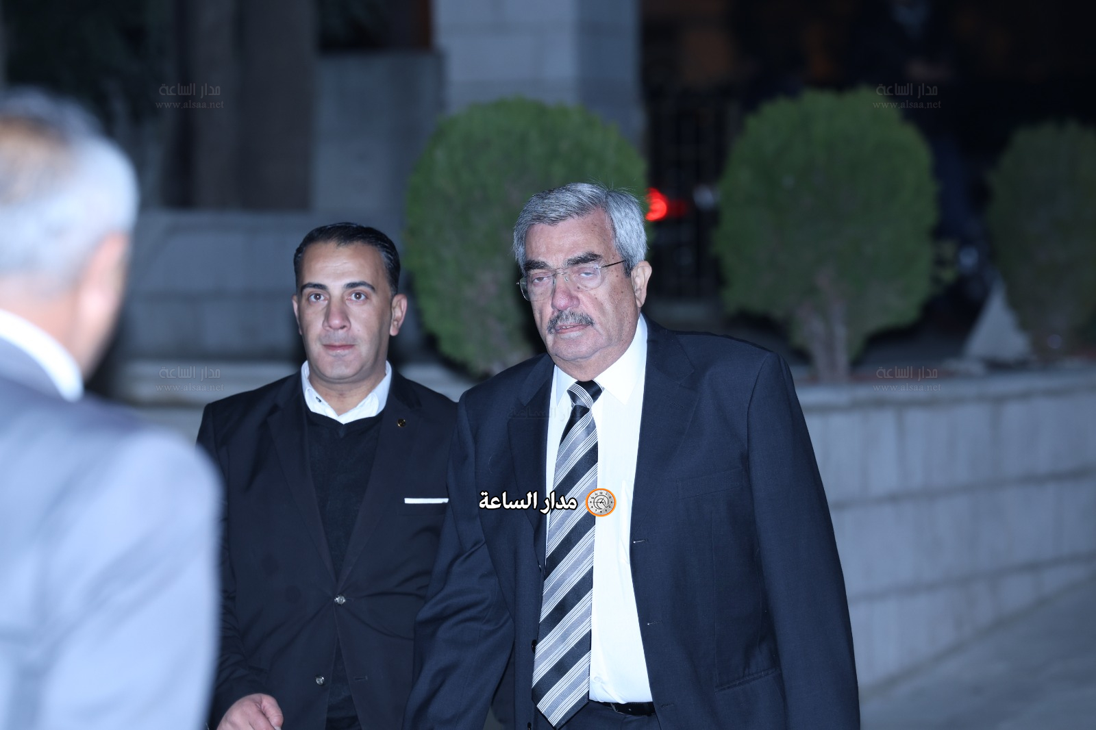 Madar Al-Saa Images 0.48689066230556155