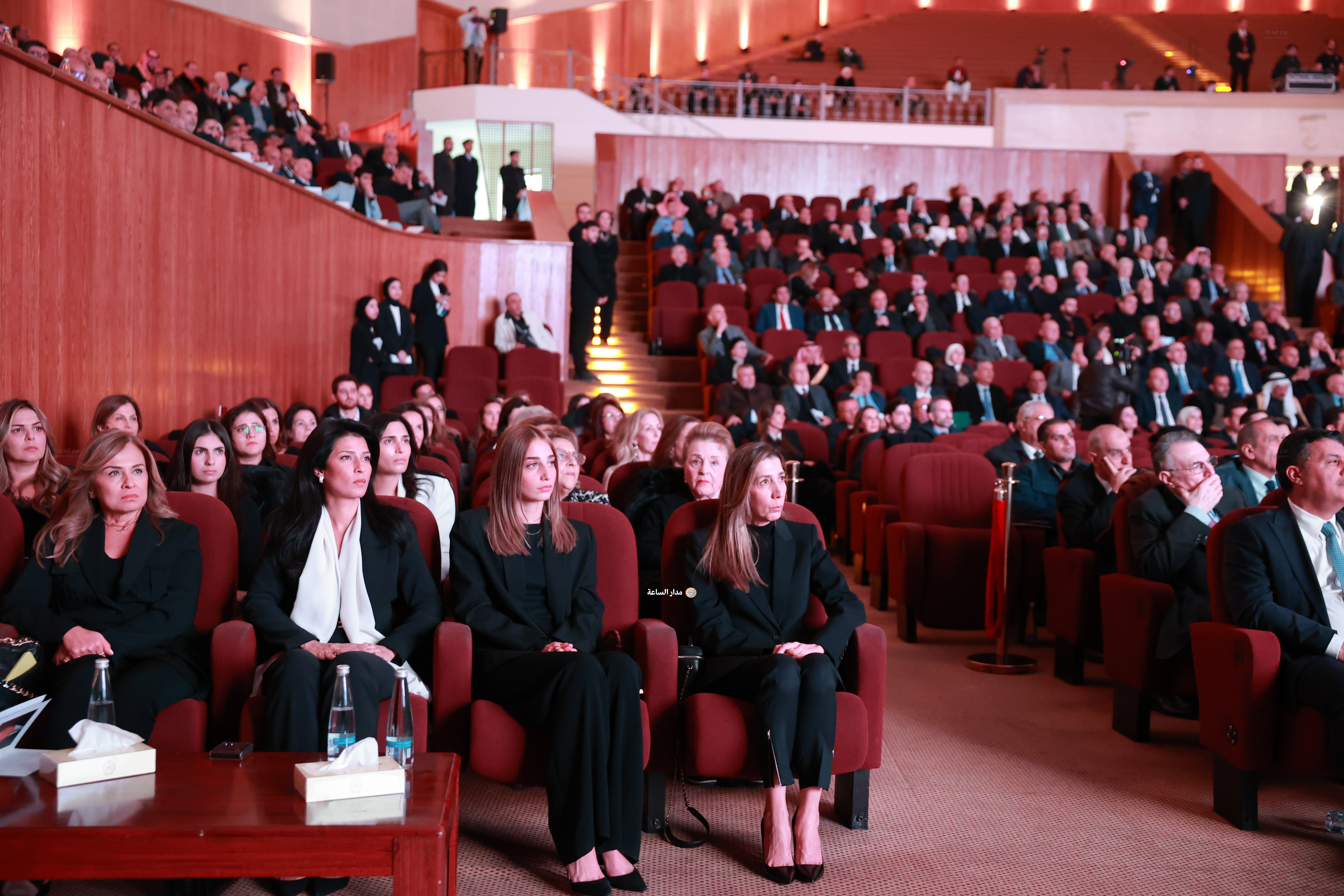 Madar Al-Saa Images 0.03774339187647335